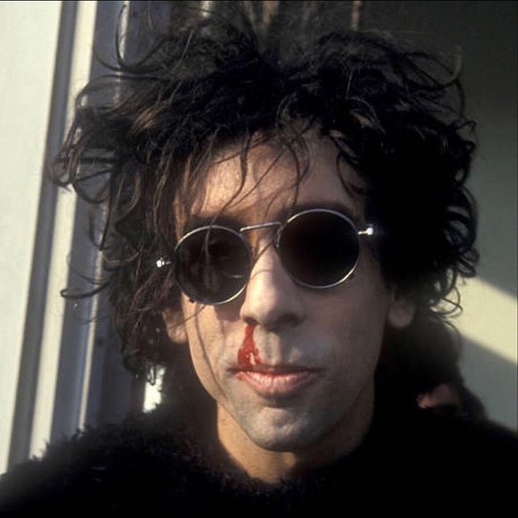 Meet your Posher, Logan - Picture 2 of 4